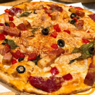 堤諾比薩  Tino's Pizza Cafe(士林中正店)