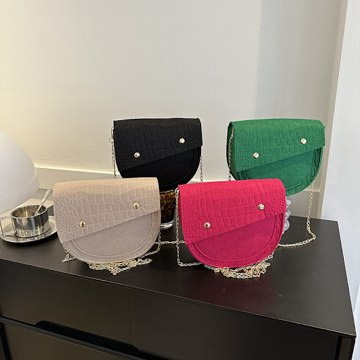 Title 9, Casual Felt Solid Color One-shoulder Crossbody ...