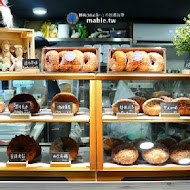 Dough Doughnuts 兜兜圈 二號店