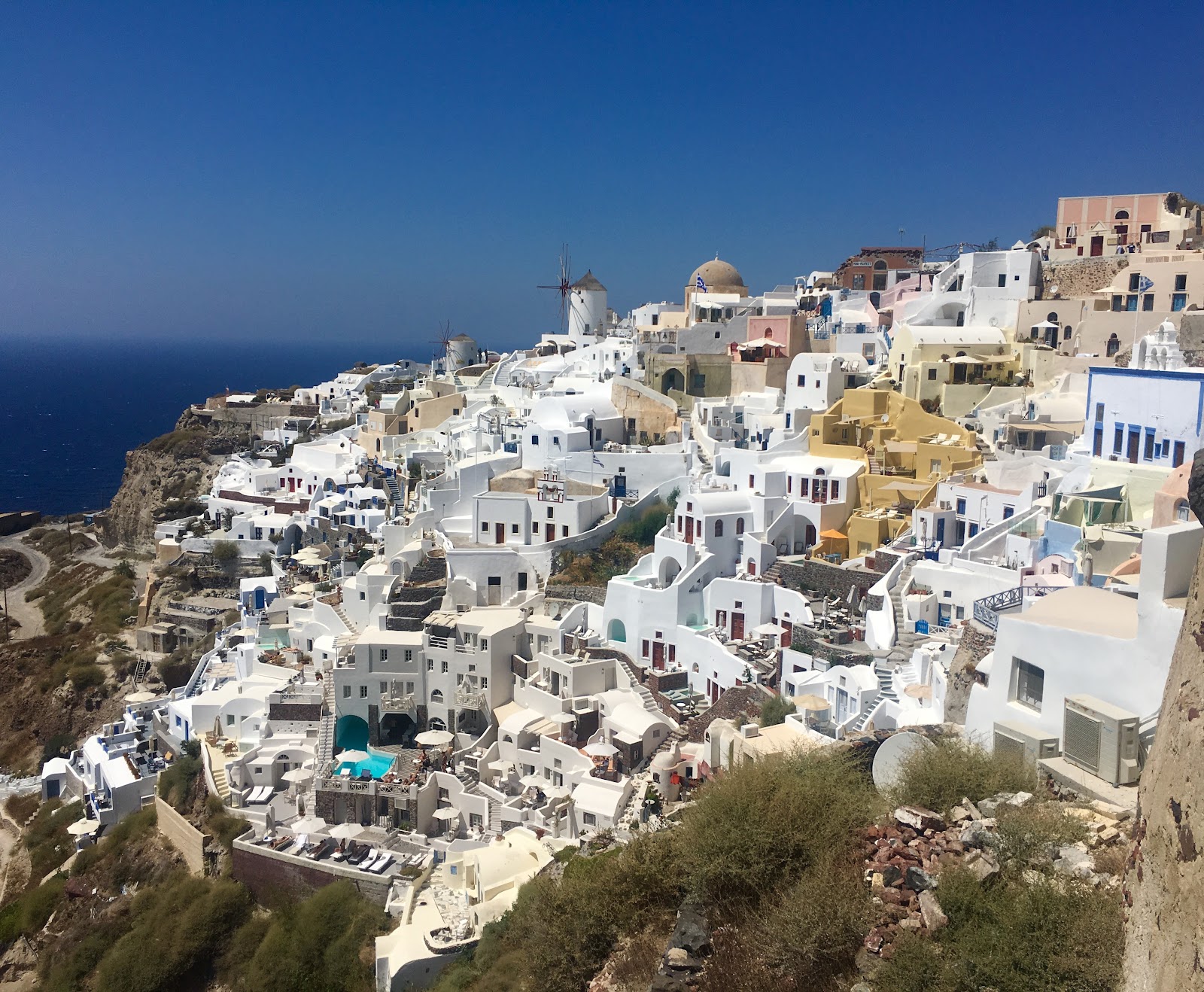 oia santorini