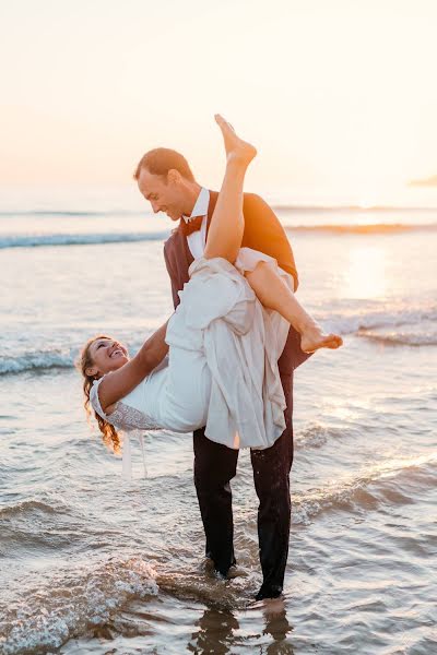 Fotografo di matrimoni Hélène Destruhaut (destruhaut). Foto del 14 aprile 2019