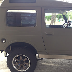 ジムニー JA11V