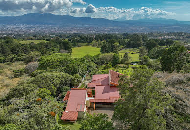 Villa avec piscine et jardin 3