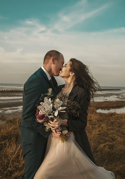 Bröllopsfotograf Lena Popova (lpopova). Foto av 12 februari 2020