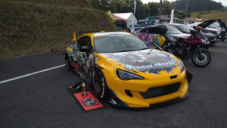 BRZのエンジョイ痛車フェスティバル・鈴鹿ツインサーキット・成果報告・撮影ありがとうございますに関するカスタム事例の投稿画像12枚目
