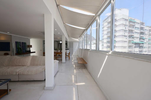 Apartment 4