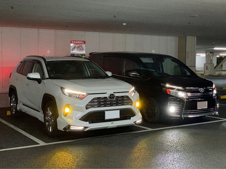 RAV4の夏休みの工作・熱中症に気をつけて!!・rav4・シェアスタイル・シーケンシャルウインカーに関するカスタム事例の投稿画像3枚目