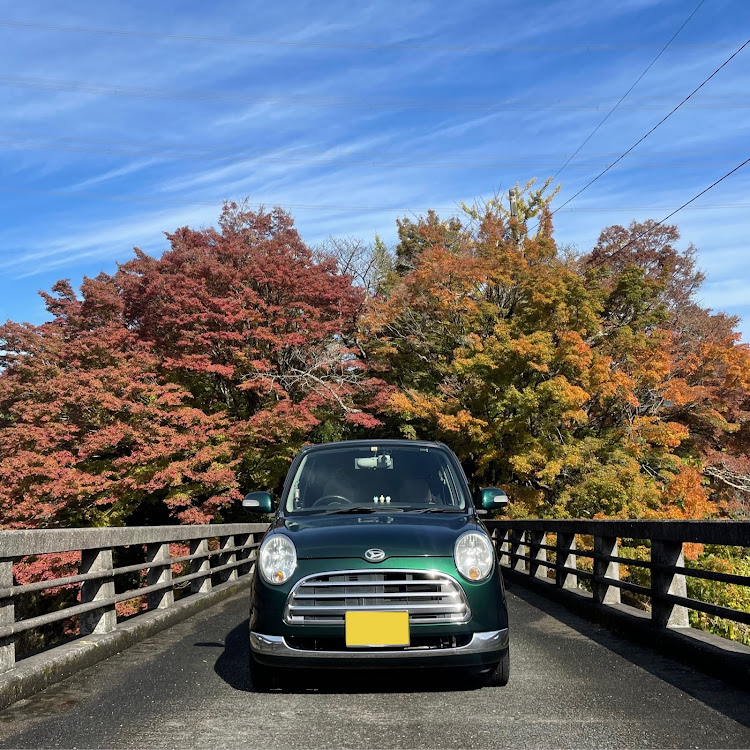 tatsuya_urnさんが投稿したドライブ・写活の秋・紅葉・ミラジーノ・l650sに関するカスタム事例の投稿画像1枚目