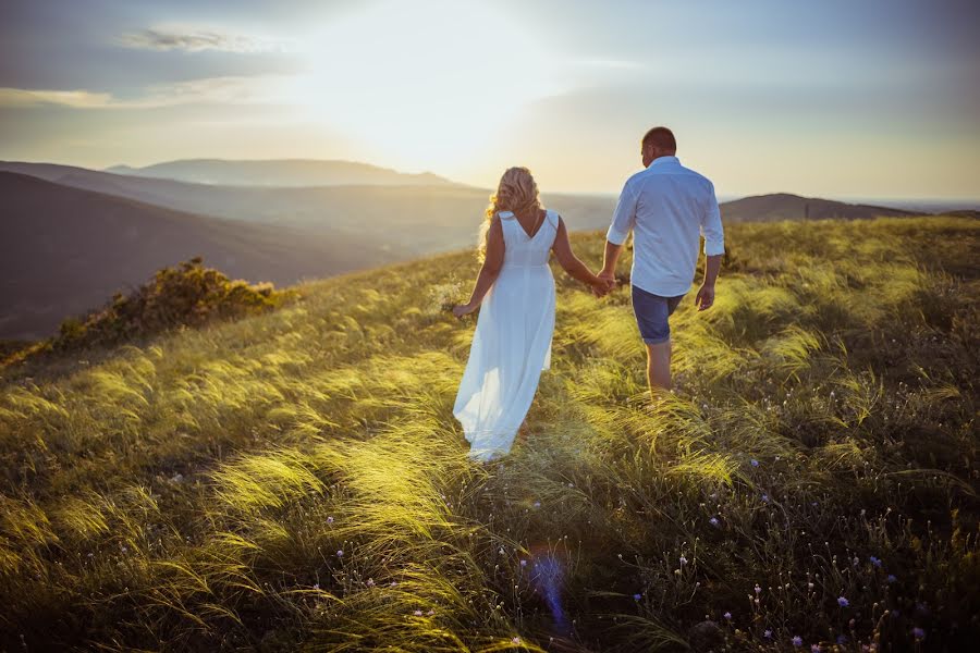 Fotografo di matrimoni Roman Lyubimskiy (lubimskiy). Foto del 25 dicembre 2016