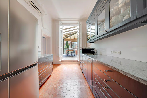 Apartment with terrace 5