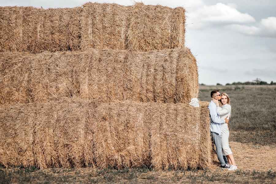 Photographe de mariage Vladimir Lesnikov (lesnikov). Photo du 20 septembre 2021