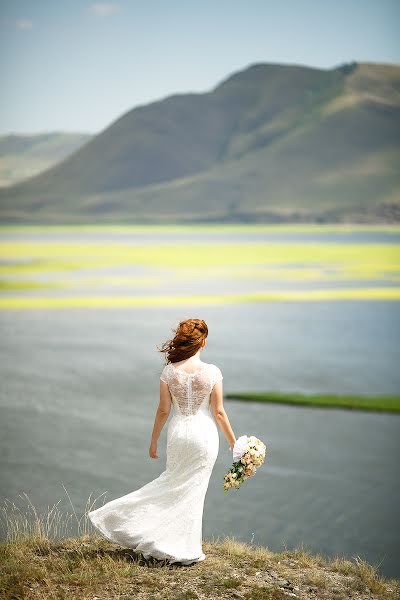 Fotógrafo de casamento Vladimir Kulymov (kulvovik). Foto de 8 de julho 2017