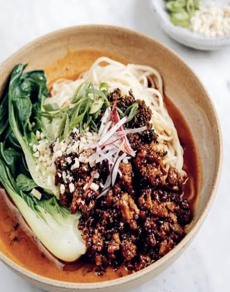 Spicy Sichuan Dan Dan Noodles [Tofu And Mushroom]