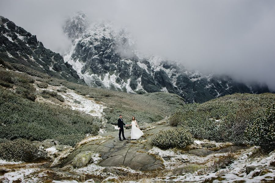 結婚式の写真家Dorota Bukowska-Kmin (bukowskakmin)。2019 12月7日の写真