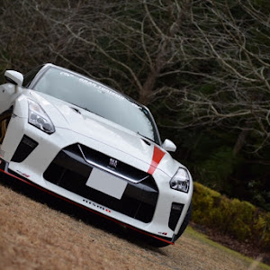 NISSAN GT-R R35