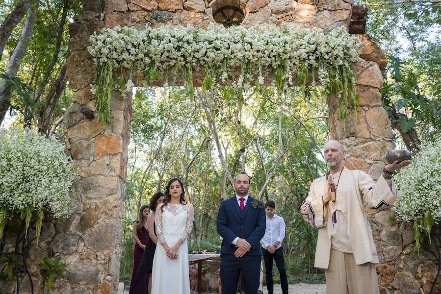 Wedding photographer Fer Hornelas (ferhornelas). Photo of 31 March 2020