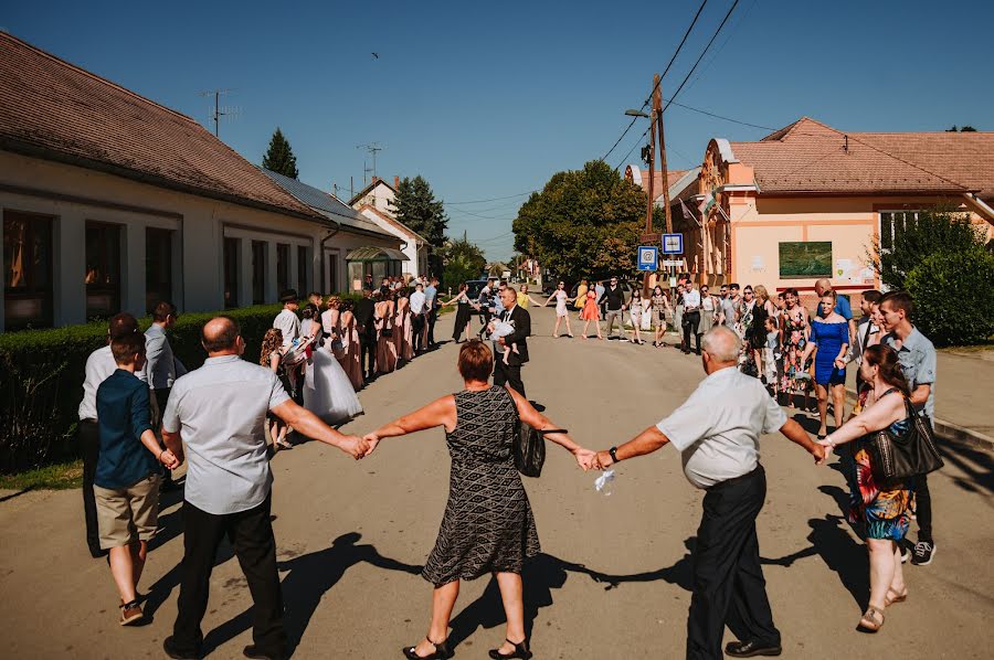 Wedding photographer Gábor Badics (badics). Photo of 3 November 2021