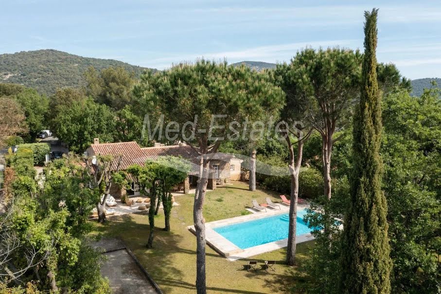 Vente maison 6 pièces 250 m² à Grimaud (83310), 2 800 000 €