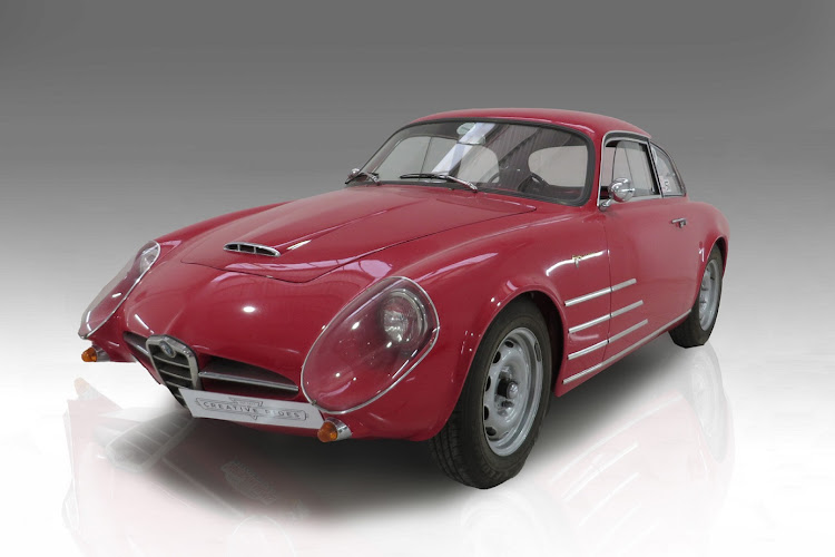 This 1957 Alfa Giulietta Sprint Veloce Lightweight 750E Conrero racer fetched R2.7m.