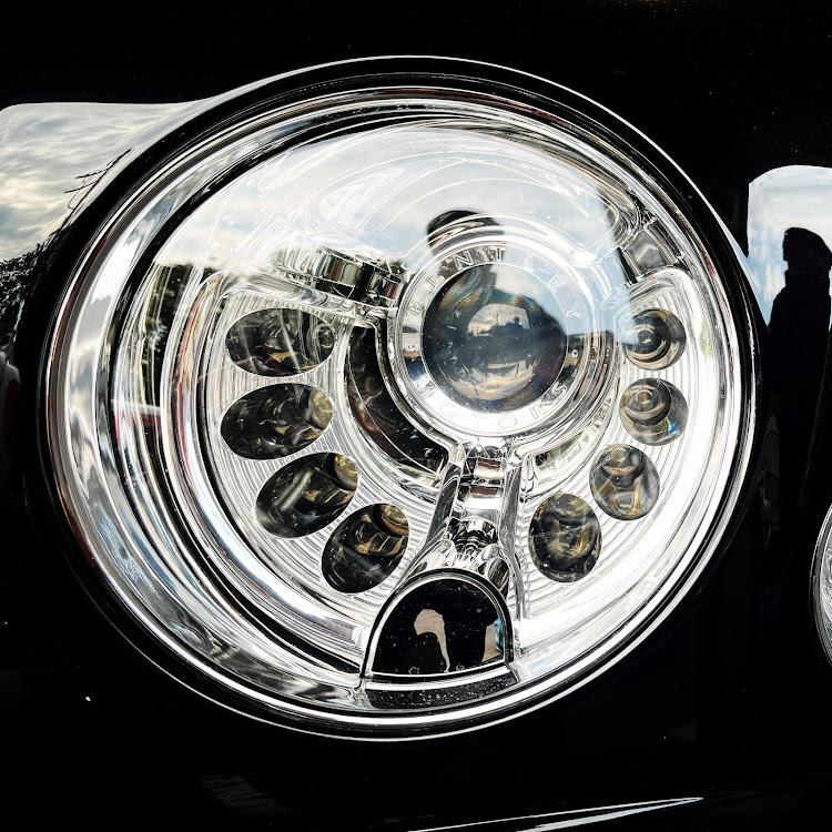 1336さんが投稿したアストンマーチン・ランボルギーニファミリー・ベントレー・イギリス車・ちょいワル感に関するカスタム事例の投稿画像1枚目