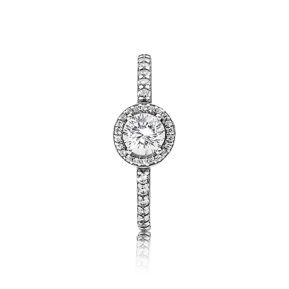 Eleganter S925 Silberring für Damen, zeitloses Design, funkelnder Glanz, perfekt als Geschenk oder für besondere Anlässe.