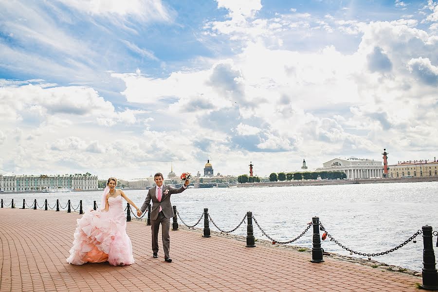 Wedding photographer Valeriya Boykova (velary). Photo of 6 November 2013