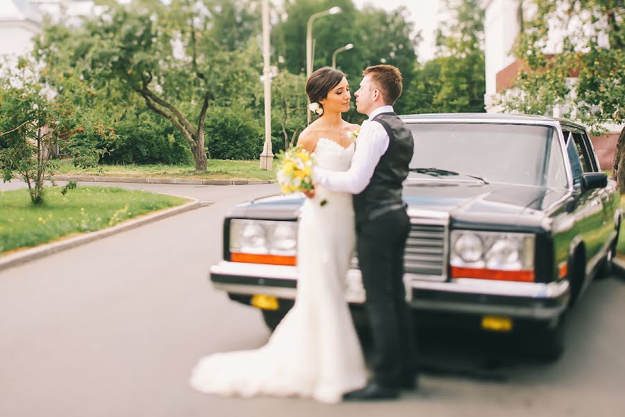 Wedding photographer Aleksey Chizhik (someonesvoice). Photo of 16 March 2015