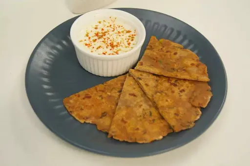 Gobi Paratha [Serves 1]