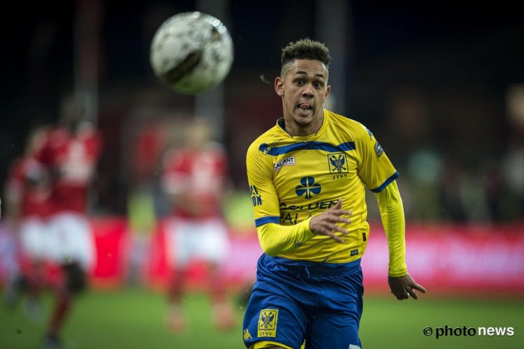 Edmilson valt naast selectie STVV én werd gespot op Standard: transfer in kannen en kruiken? 