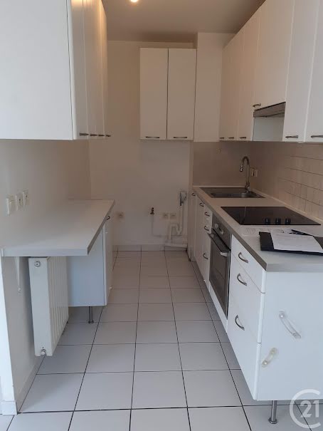 Location  appartement 3 pièces 57.26 m² à Bagnolet (93170), 1 180 €