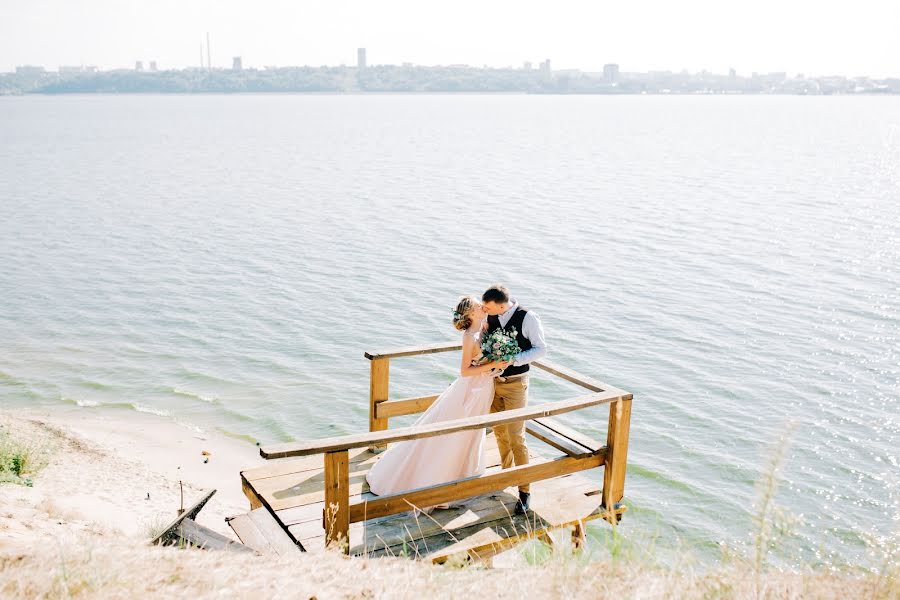 Fotograf ślubny Dina Romanovskaya (dina). Zdjęcie z 17 grudnia 2018