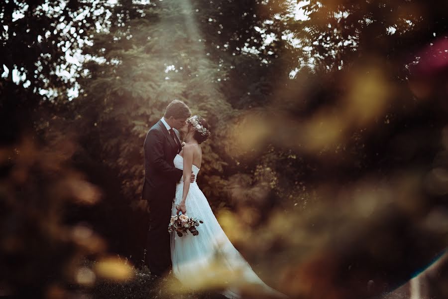 Fotógrafo de casamento Tibor Simon (tiborsimon). Foto de 9 de agosto 2019