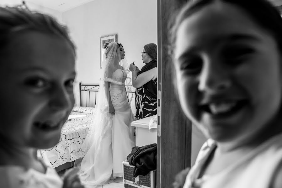 Fotógrafo de casamento Matteo La Penna (matteolapenna). Foto de 14 de outubro 2017