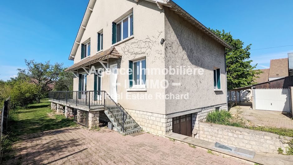 Vente maison 5 pièces 145 m² à Souppes-sur-Loing (77460), 240 000 €