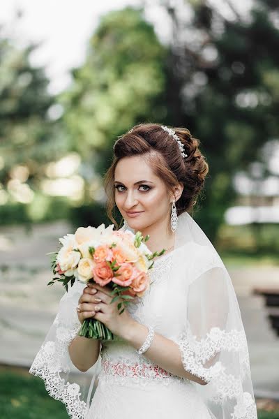 Wedding photographer Viktoriya Zolotovskaya (zolotovskay). Photo of 9 October 2017