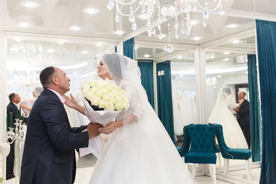 Wedding photographer Anna Bekhovskaya (bekhovskaya). Photo of 5 May 2020