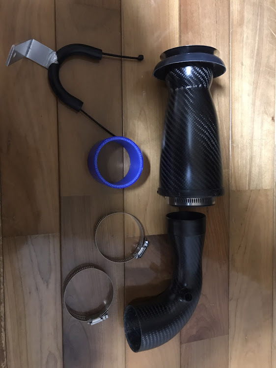 エッセのインテークシステム変更・DIYに関するカスタム事例の投稿画像2枚目