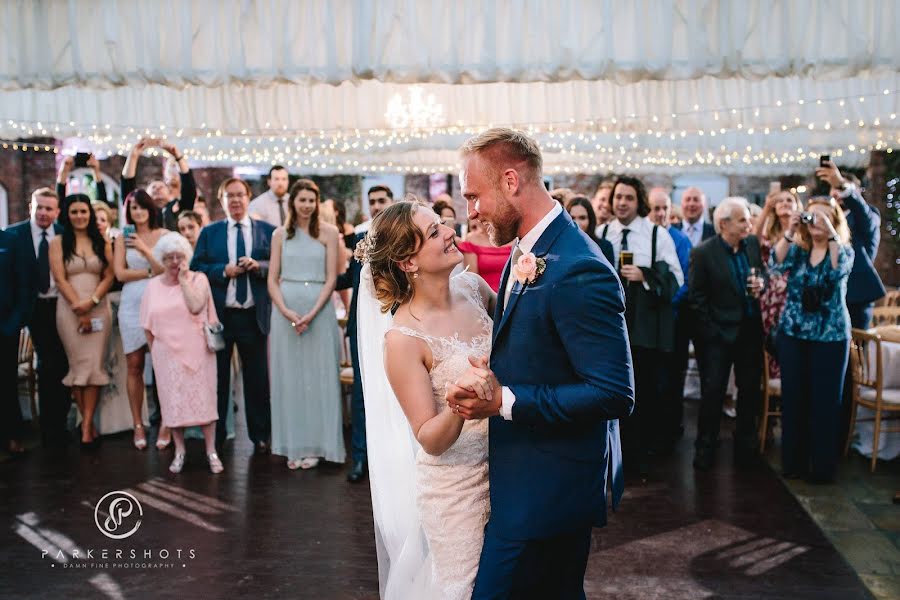 Fotografer pernikahan Nick Parker (parkershots). Foto tanggal 1 Juni 2019