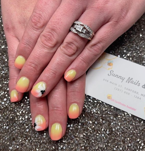 Warm Weather Ombre Nail Designs