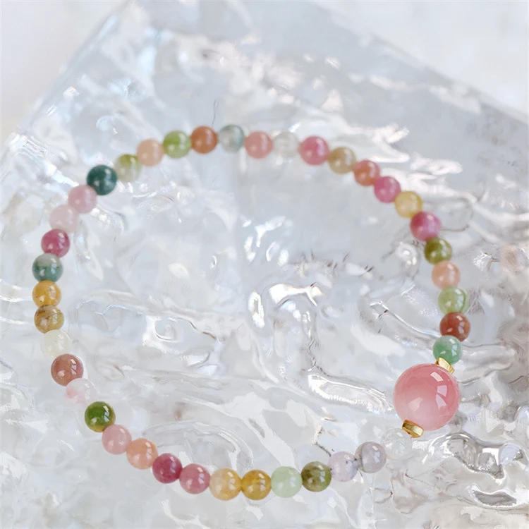 Bracelet Bonbons Femme DIY en Tourmaline Naturelle. Créez votre bijou unique. Design personnalisable et pierres vibrantes. Artisanat et élégance