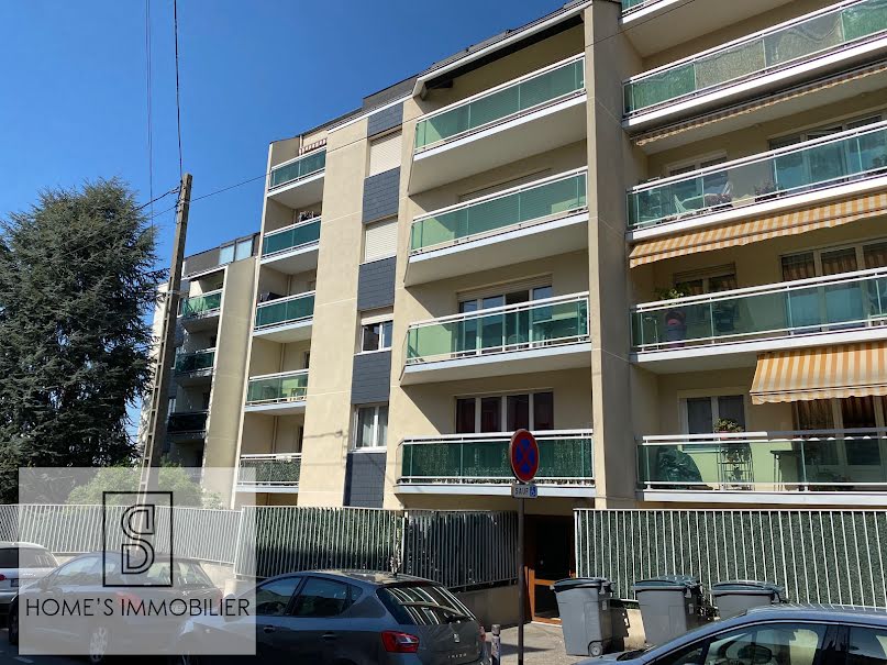 Vente appartement 2 pièces 48.98 m² à Livry-Gargan (93190), 185 000 €