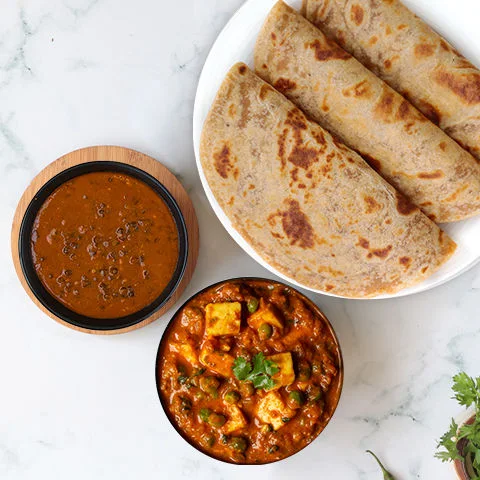 Matar Paneer, Dal Makhani, Paratha Thali