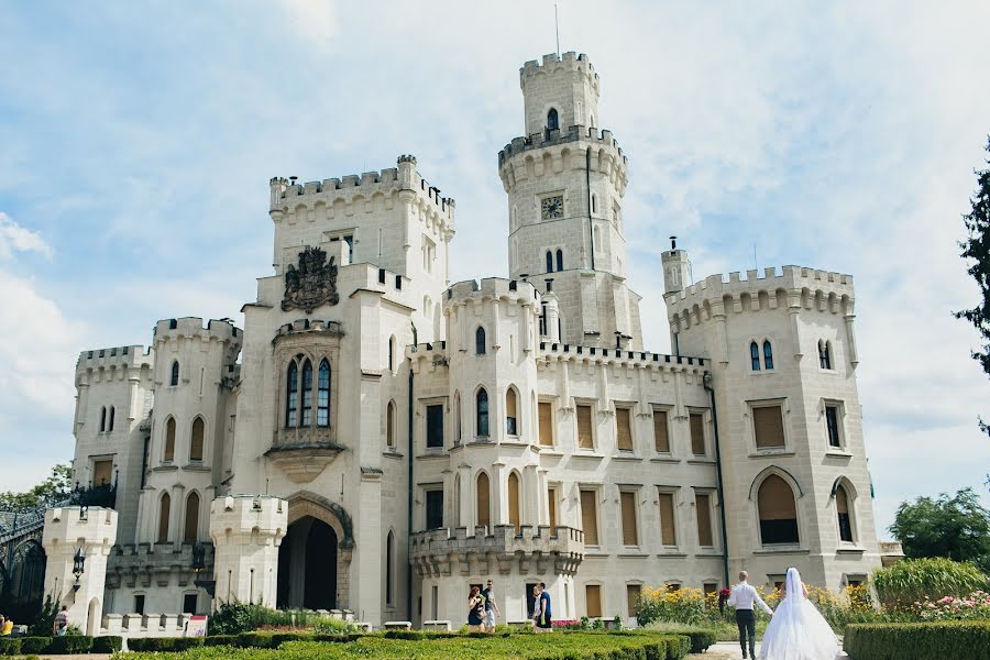 Wedding photographer Olga Baranovskaya (oladmire). Photo of 9 May 2016