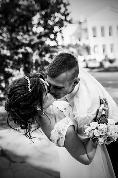 Fotógrafo de casamento Mariya Filatova (marishatalina). Foto de 16 de março 2021