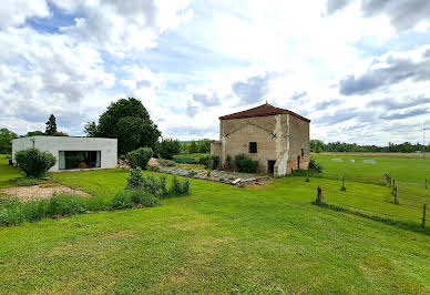 House with garden 8