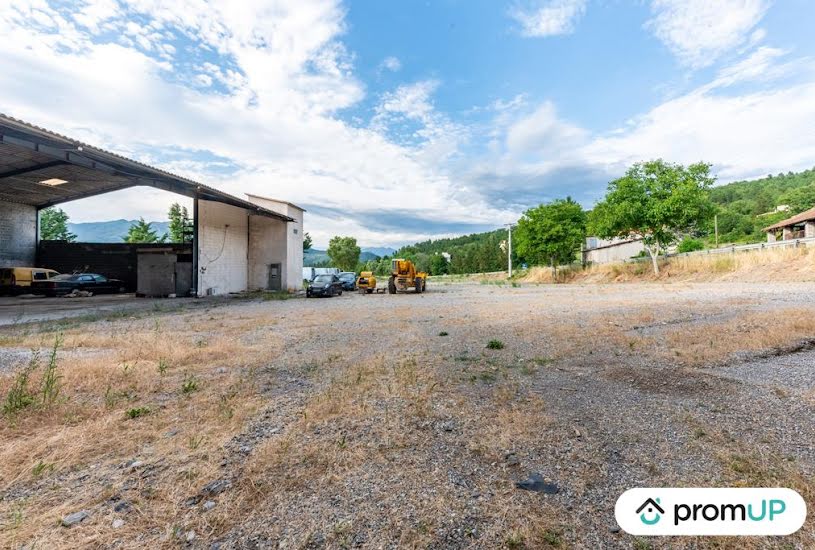  Vente Terrain à bâtir - 6 000m² à Digne-Les-Bains (04000) 