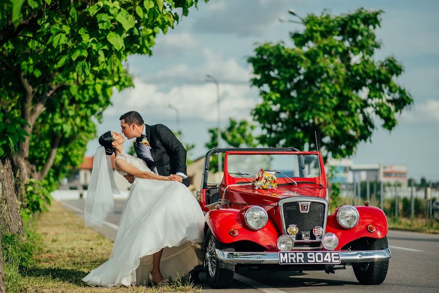 Fotógrafo de casamento Laurentiu Nica (laurentiunica). Foto de 20 de julho 2017