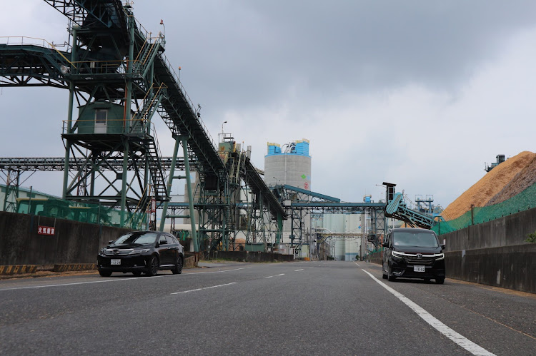 ステップワゴンのdrive・姉貴とコラボ・ミラーレス一眼・工場？・倉庫撮影会に関するカスタム事例の投稿画像2枚目