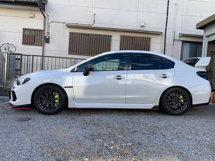 WRX STIの地震災害に遭われた方々にお見舞い申し上げます・スタッドレスタイヤへ交換・スピンナーハンドル・アストロプロダクツでの購入品に関するカスタム事例の投稿画像1枚目