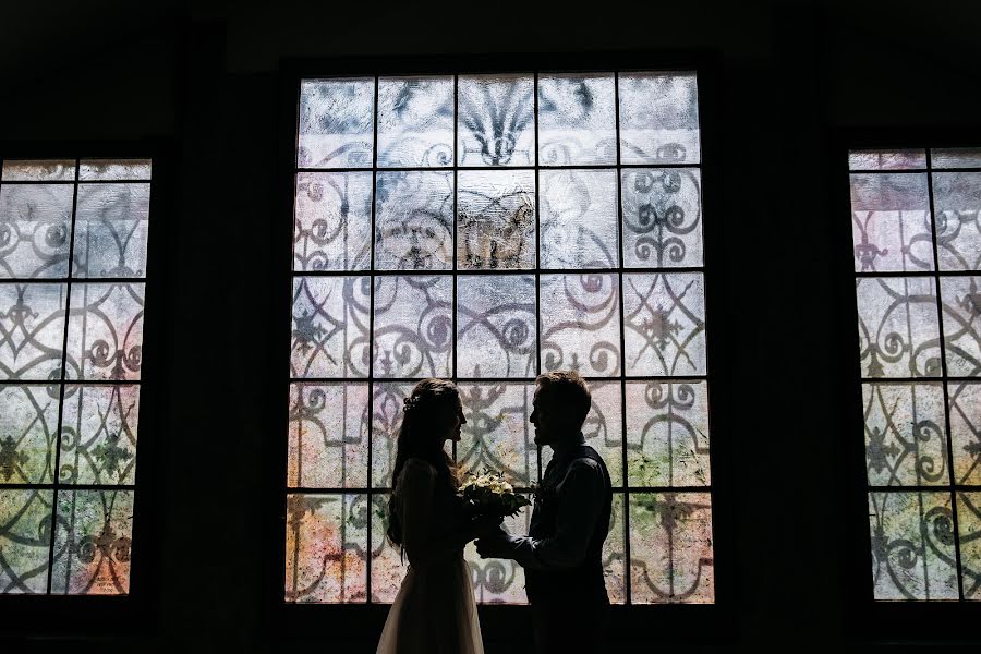 Photographe de mariage Tatyana Khotlubey (tanyakhotlubiei). Photo du 7 décembre 2021